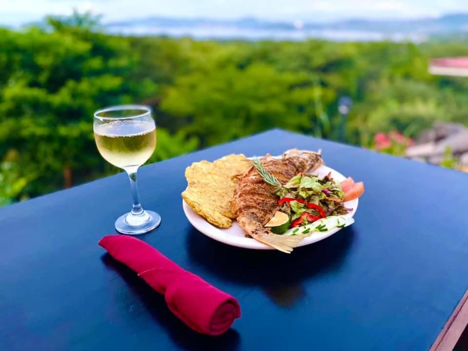 Vista Condor Lodge Puerto Viejo  Buitenkant foto